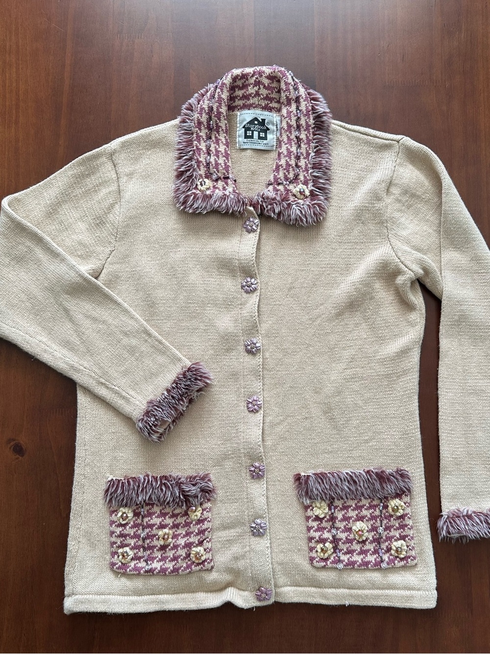 VINTAGE Storybook Knits Cream Cardigan with Pink Trim Embroidered Flowers